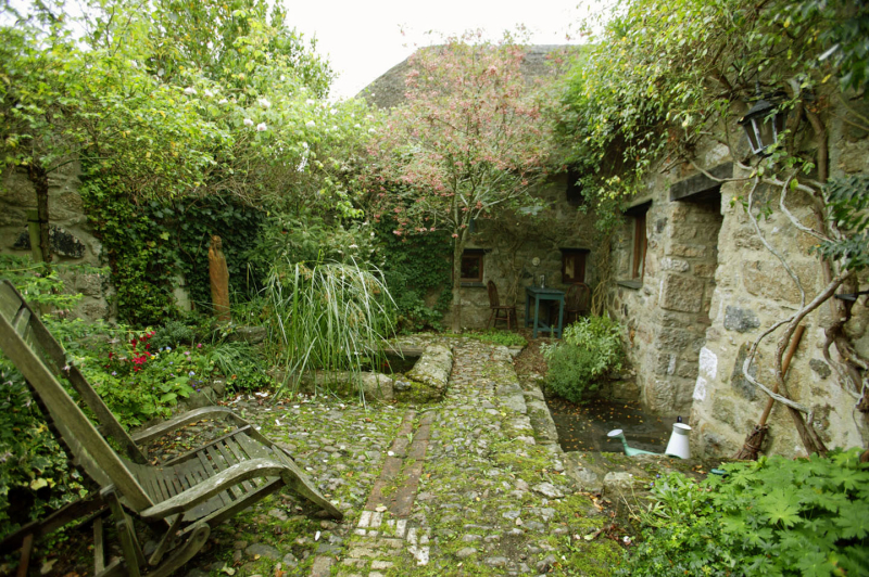 Weaver's Cottage